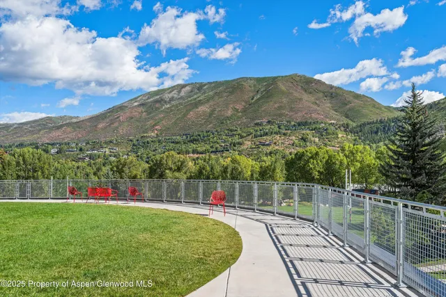 $10,000 | 434 East Main Street, Unit 104, Aspen, CO 81611