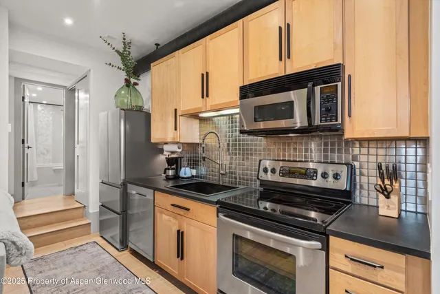 $10,000 | 434 East Main Street, Unit 104, Aspen, CO 81611