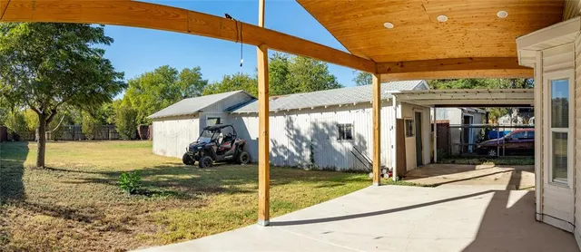 a view of a house with a outdoor space