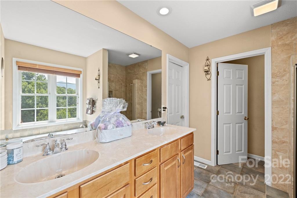 103 Noble Road Fairview, NC 28730 - Photo 15 of 30 Gallery Image 15