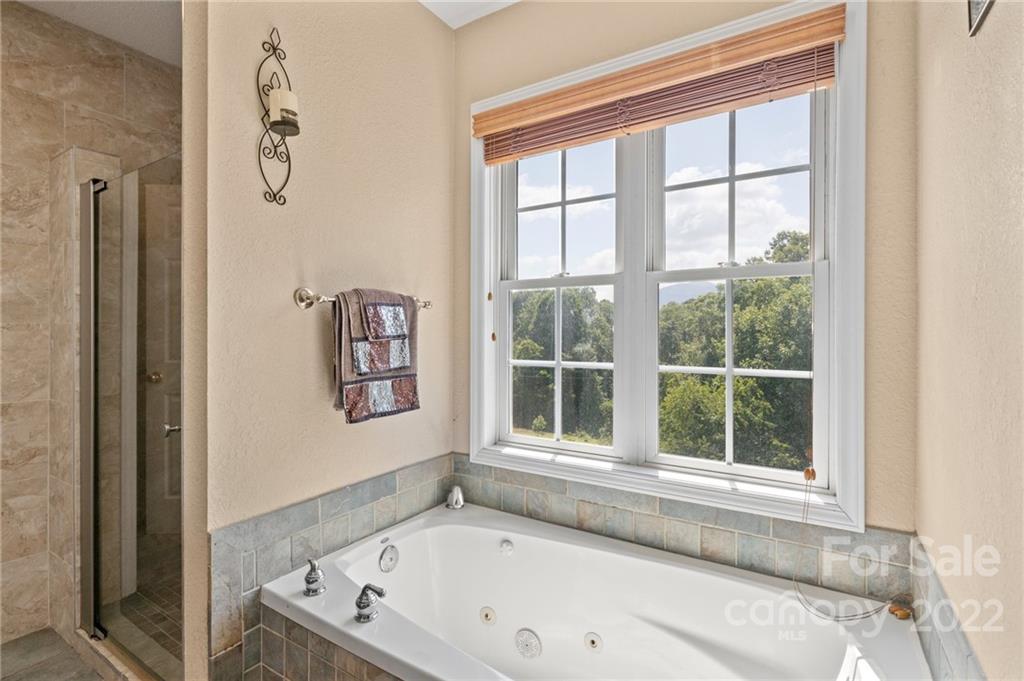 103 Noble Road Fairview, NC 28730 - Photo 16 of 30 Gallery Image 16
