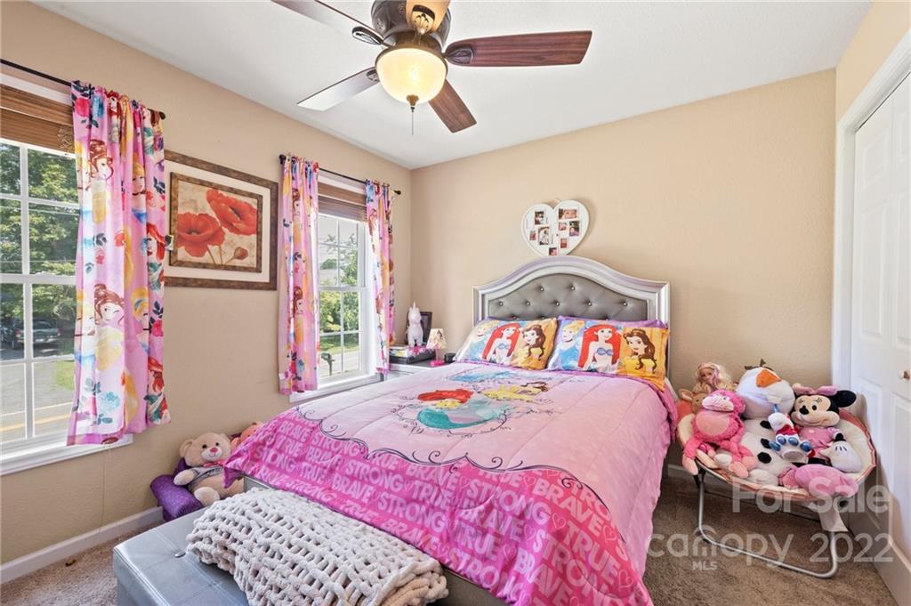 103 Noble Road Fairview, NC 28730 - Photo 19 of 30 Gallery Image 19
