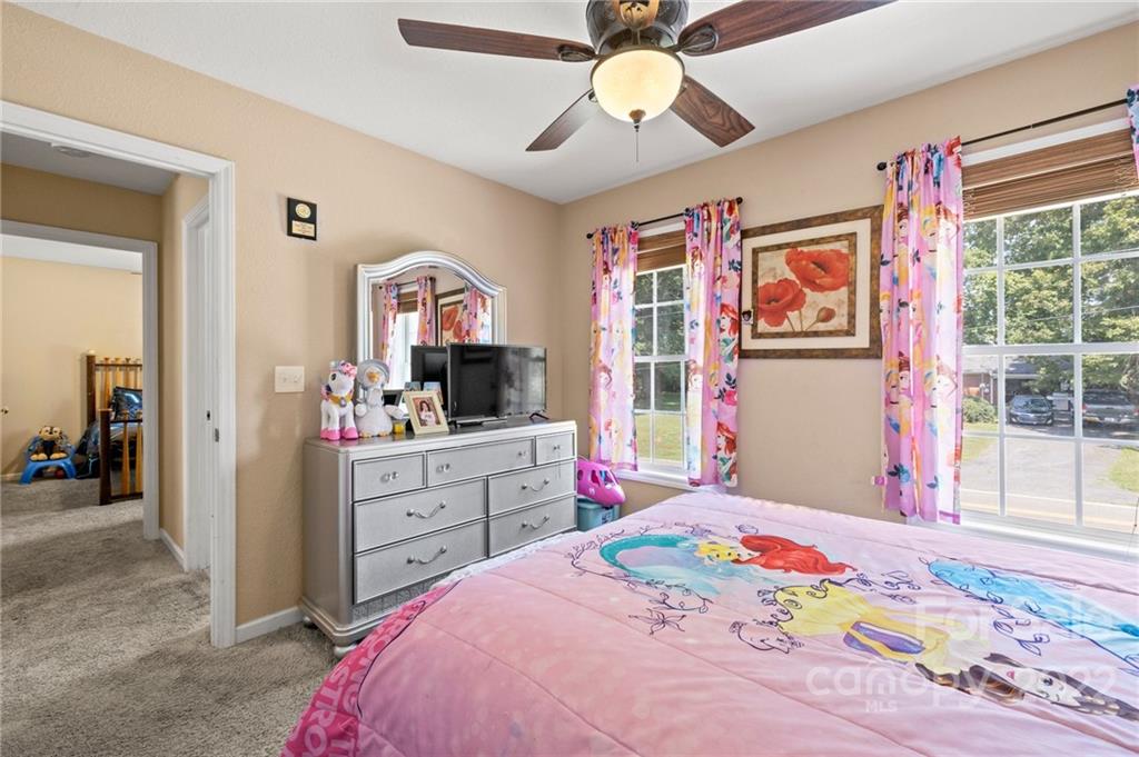 103 Noble Road Fairview, NC 28730 - Photo 20 of 30 Gallery Image 20