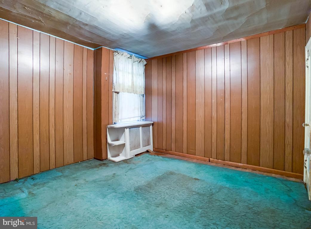 305 Sanford Road Upper Darby, PA 19082 - Photo 15 of 27 Gallery Image 15