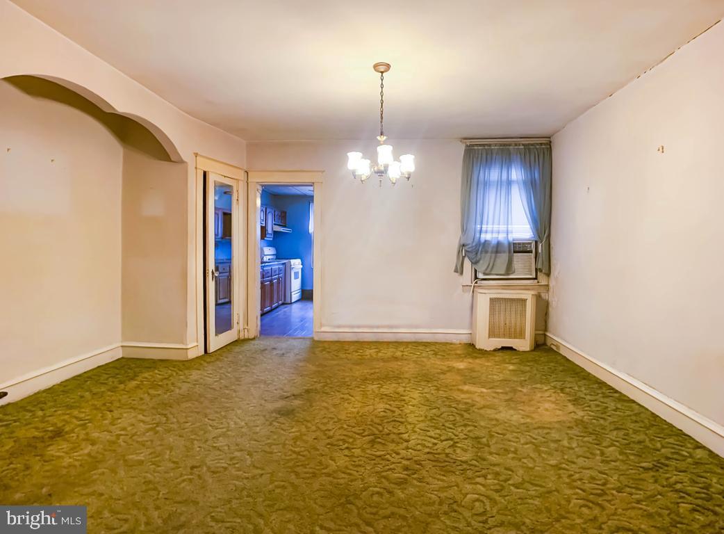 305 Sanford Road Upper Darby, PA 19082 - Photo 7 of 27 Gallery Image 7