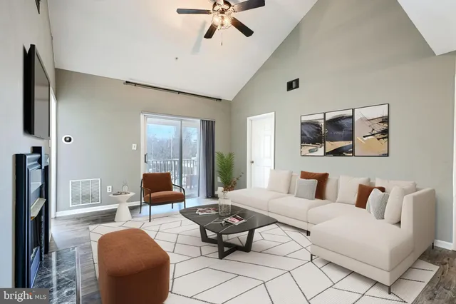 $297,000 | 8803 Stoneridge Circle, Unit 301, Pikesville, MD 21208