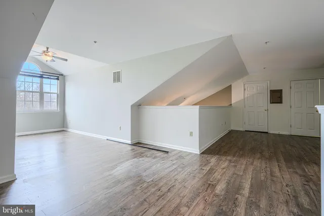 $297,000 | 8803 Stoneridge Circle, Unit 301, Pikesville, MD 21208