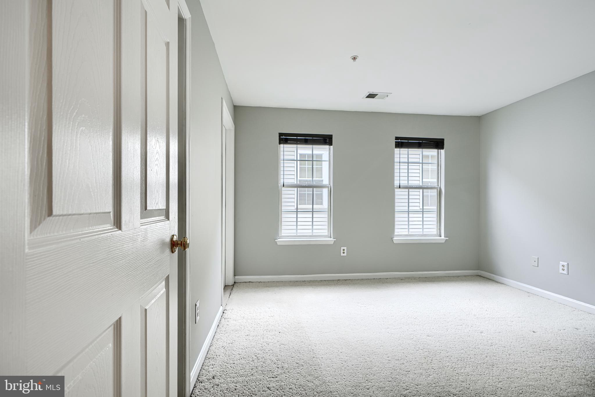 8803 Stoneridge Circle, Unit 301 Pikesville, MD 21208 - Photo 29 of 35