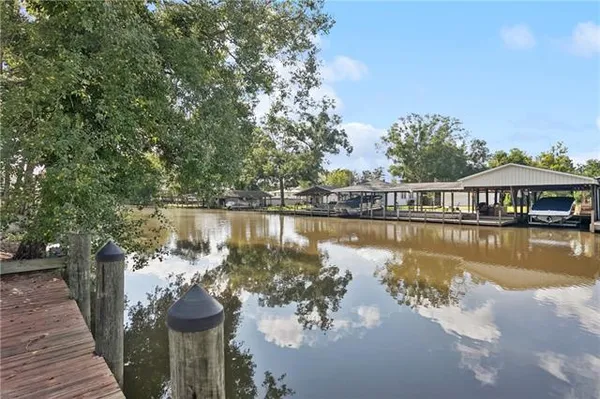$254,900 | 22259 Chinquapin Avenue, Maurepas, LA 70449