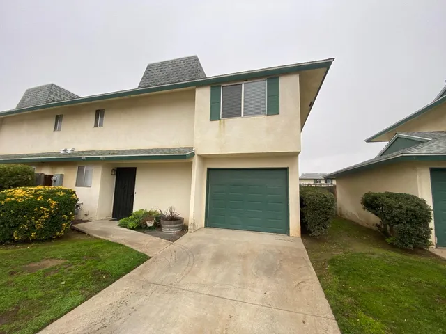 $229,999 | 4908 North Winery Circle, Fresno, CA 93726