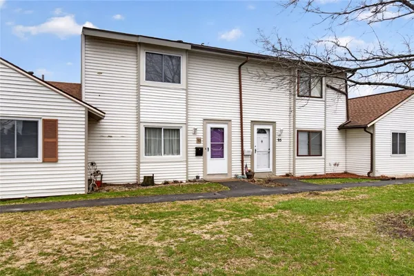 $149,900 | 93 Windsorshire Drive, Ogden, NY 14624
