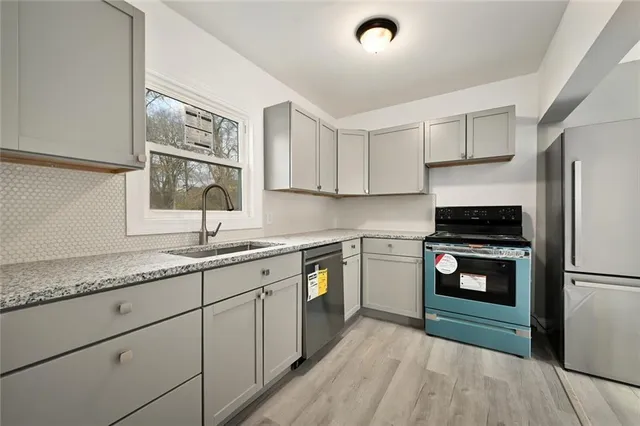 $159,000 | 4027 Olive Street, Kansas City, MO 64130