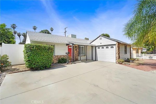 $799,000 | 17516 Cantlay Street, Lake Balboa, CA 91406