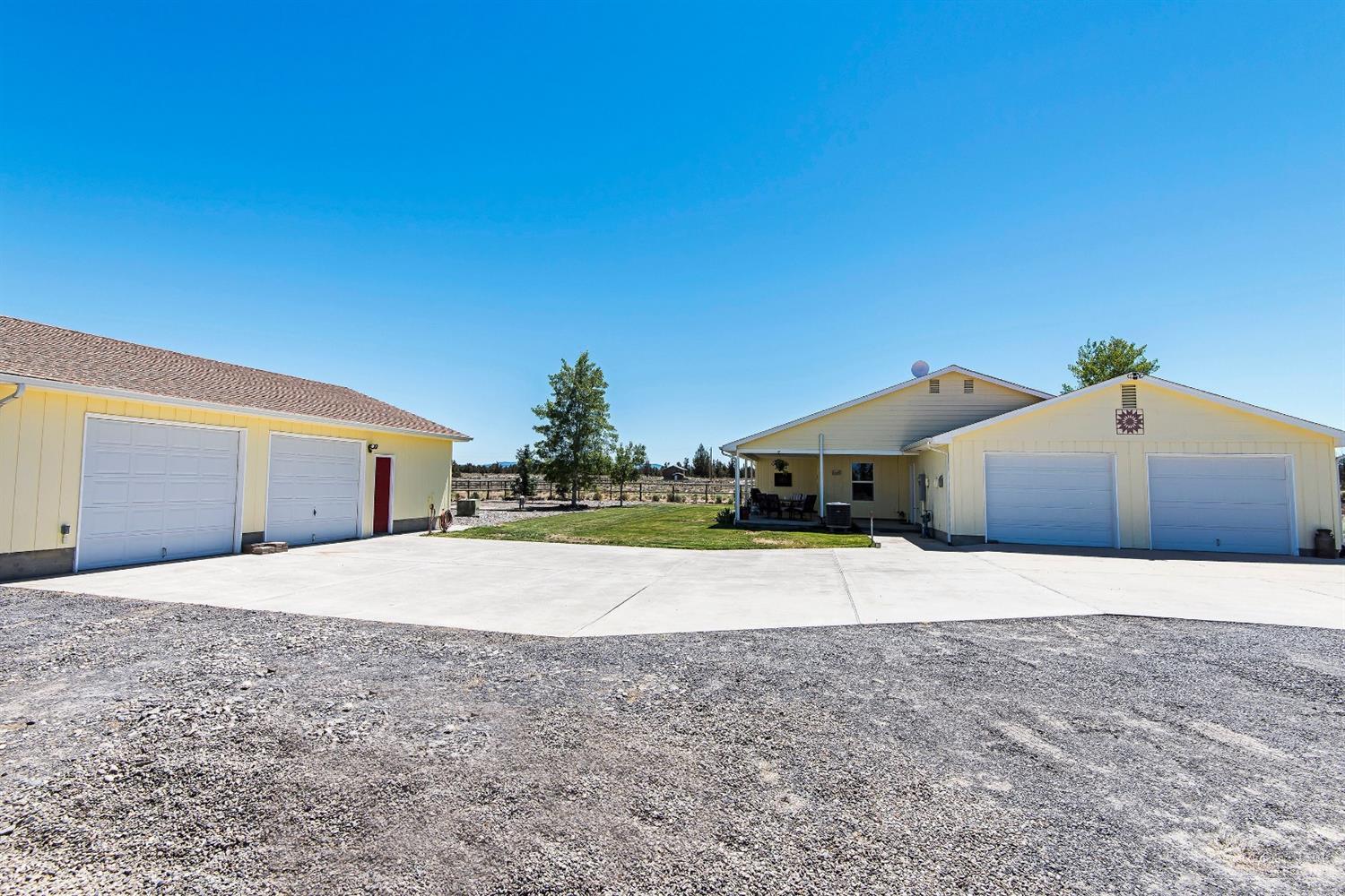 62060 Dodds Road Bend, OR 97701 - Photo 1 of 24 Primary Photo