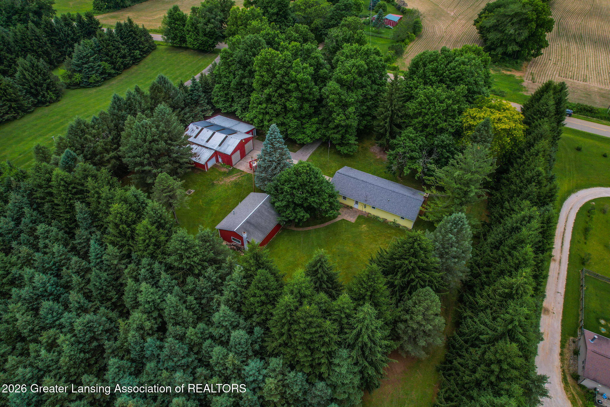 916 North Ainger Road Charlotte, MI 48813 - Photo 9 of 43 9-web-or-mls-dji_fly_20260624_095130_389