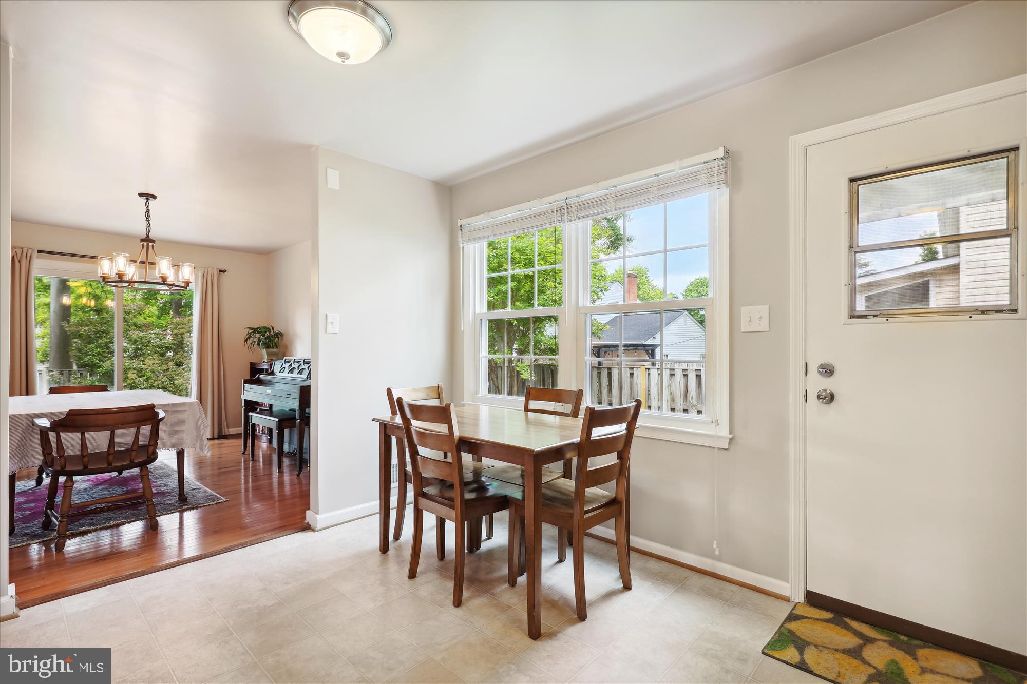 8322 Riverside Road Alexandria, VA 22308 - Photo 12 of 38 a view of a dining room with furniture window and outside view