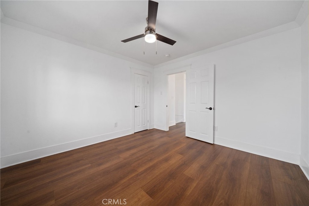 1148 Chestnut Avenue Long Beach, CA 90813 - Photo 28 of 32 a view of an empty room with wooden floor