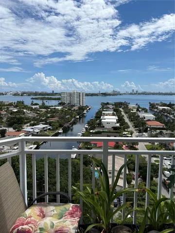 $375,000 | 2150 Sans Souci Boulevard, Unit B1605, North Miami, FL 33181