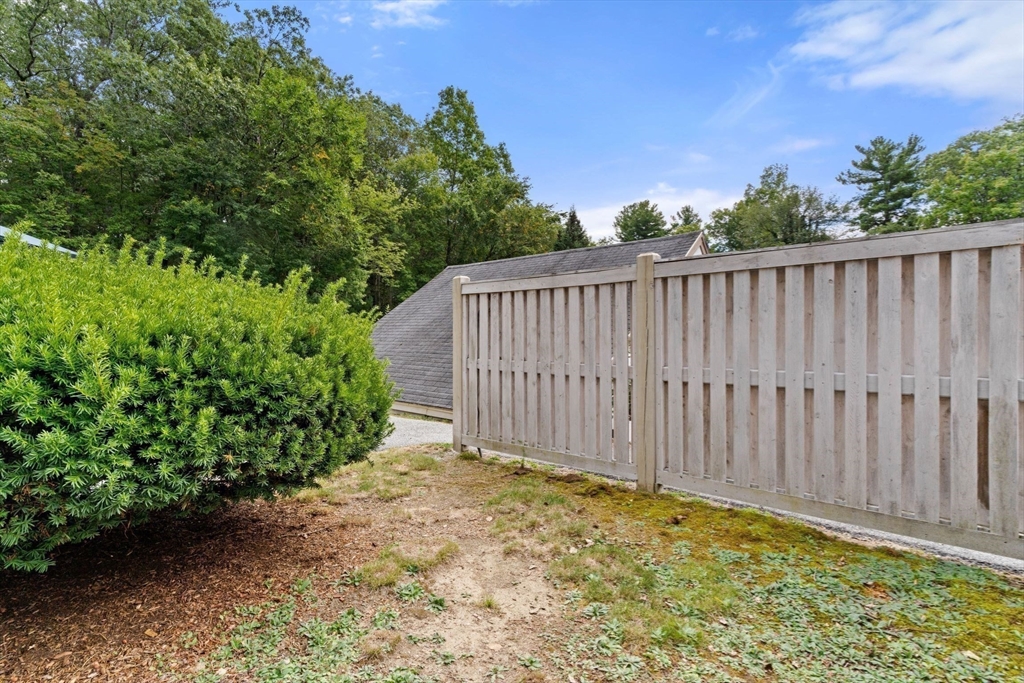 106 Fifer Lane, Unit 106 Lexington, MA 02420 - Photo 22 of 33