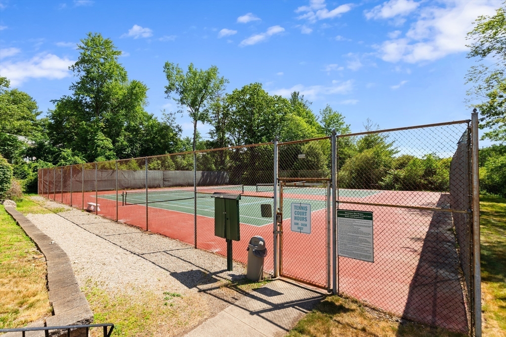 106 Fifer Lane, Unit 106 Lexington, MA 02420 - Photo 31 of 33