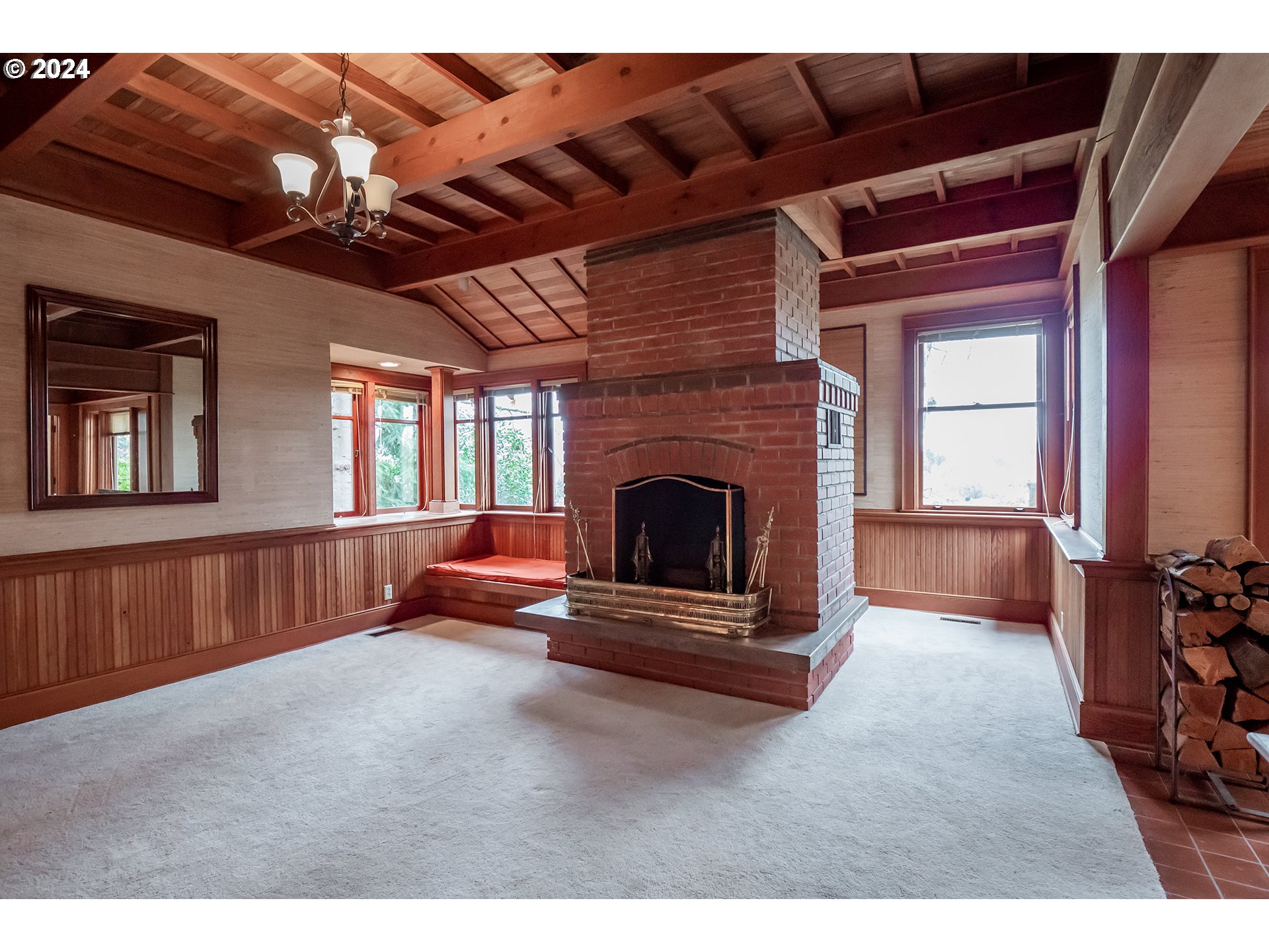 504 Spyglass Drive Eugene, OR 97401 - Photo 3 of 48 a view of livingroom with furniture and fireplace