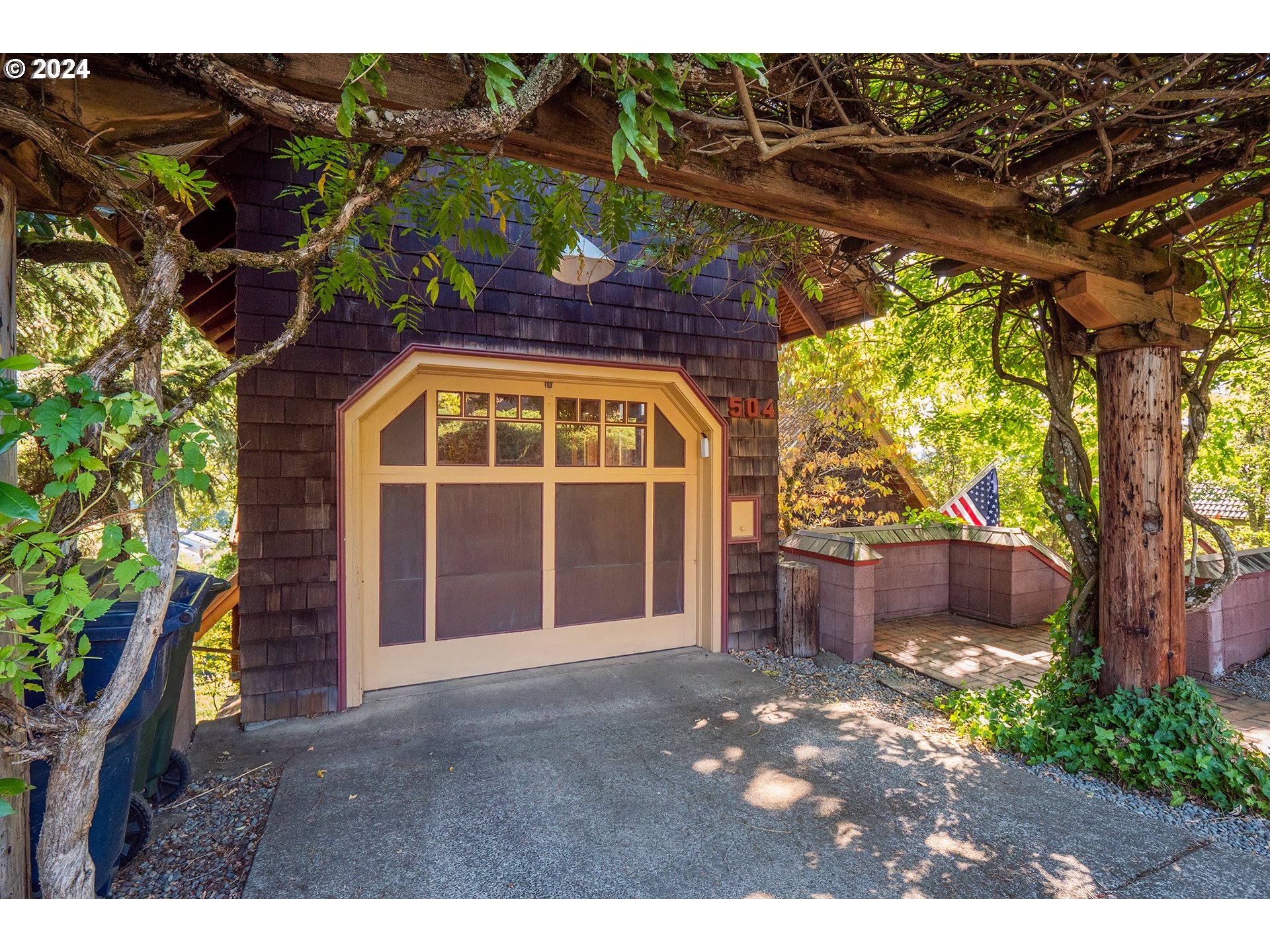 504 Spyglass Drive Eugene, OR 97401 - Photo 34 of 48 a view of a entrance door of the house