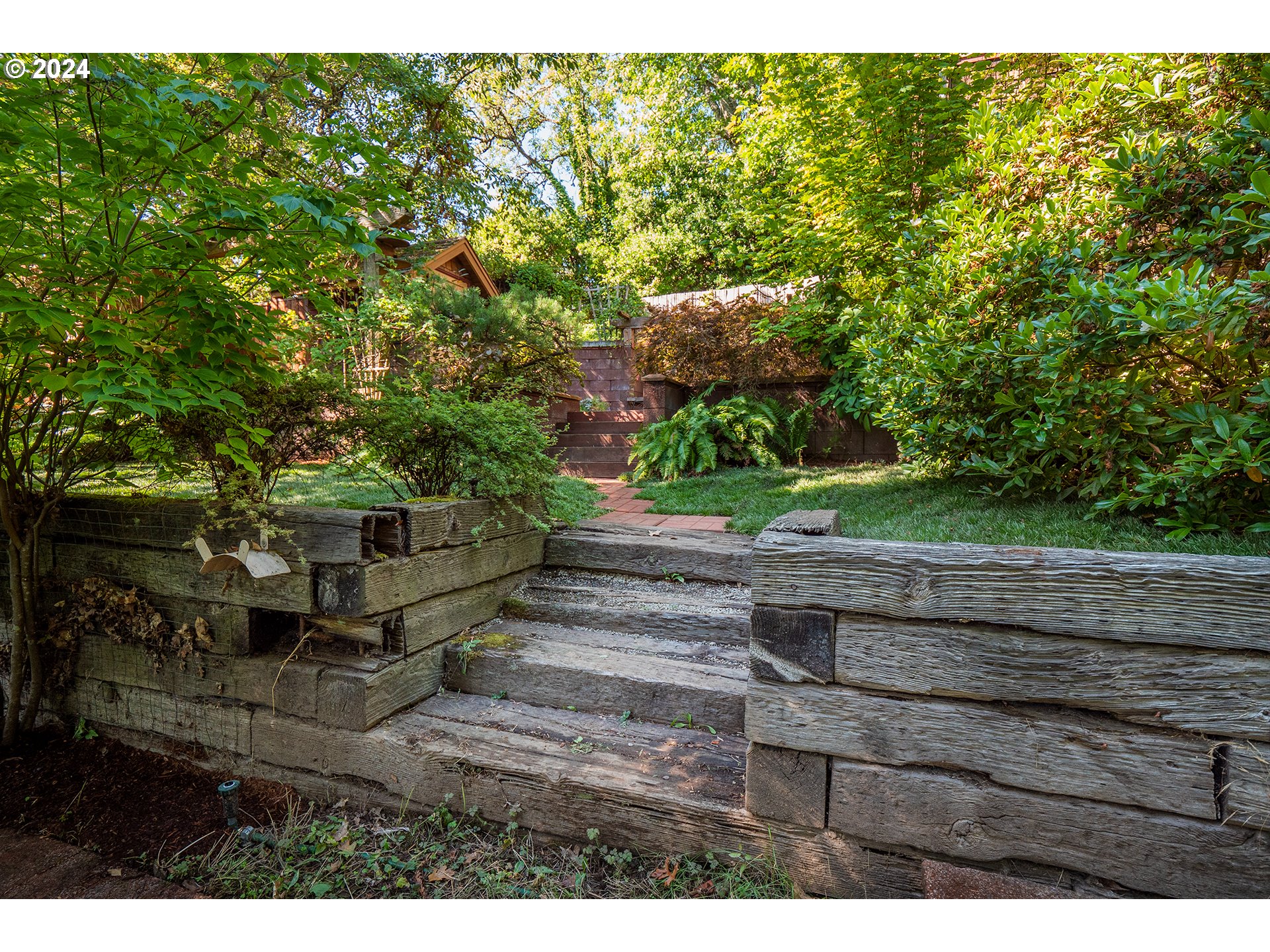 504 Spyglass Drive Eugene, OR 97401 - Photo 42 of 48 a view of outdoor space and yard