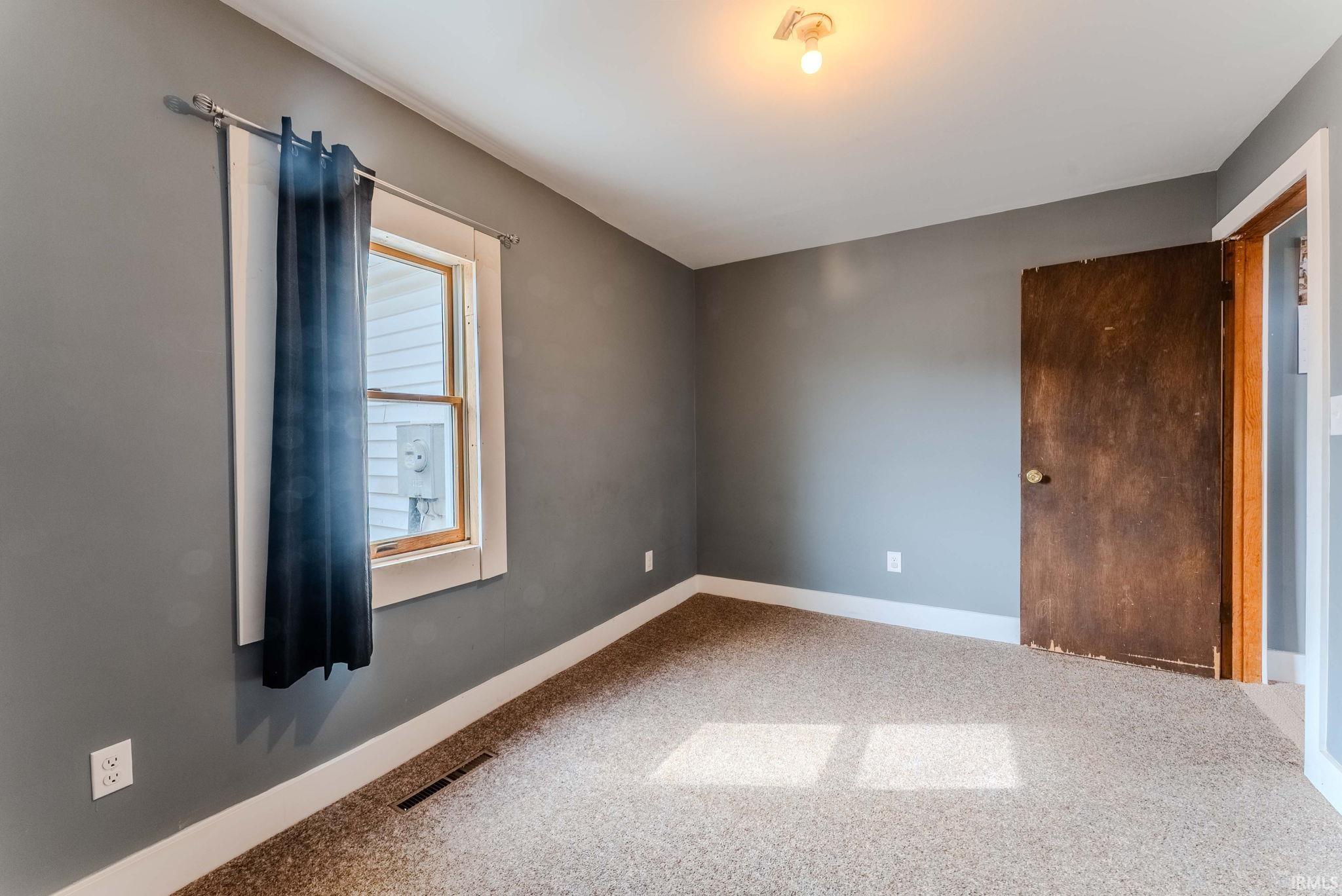 1886 South 75 East Wabash, IN 46992 - Photo 15 of 33