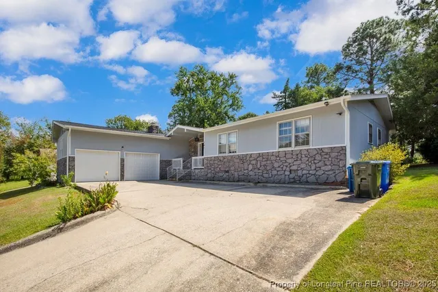 $289,900 | 741 Southview Circle, Fayetteville, NC 28311