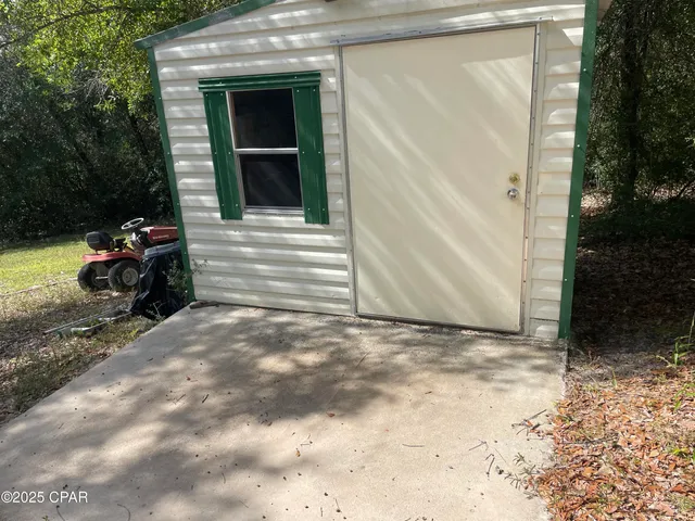 $150,000 | 2355 Momence Court, Alford, FL 32420