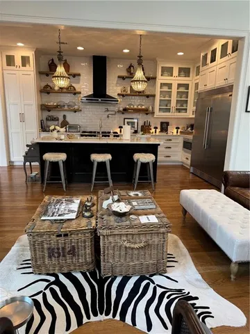 $1,775,000 | 5202 Arbor Drive, Prairie Village, KS 66207