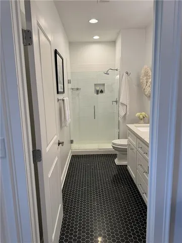 $1,775,000 | 5202 Arbor Drive, Prairie Village, KS 66207