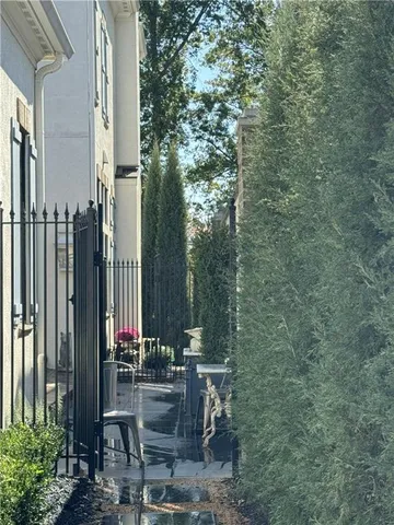 $1,775,000 | 5202 Arbor Drive, Prairie Village, KS 66207