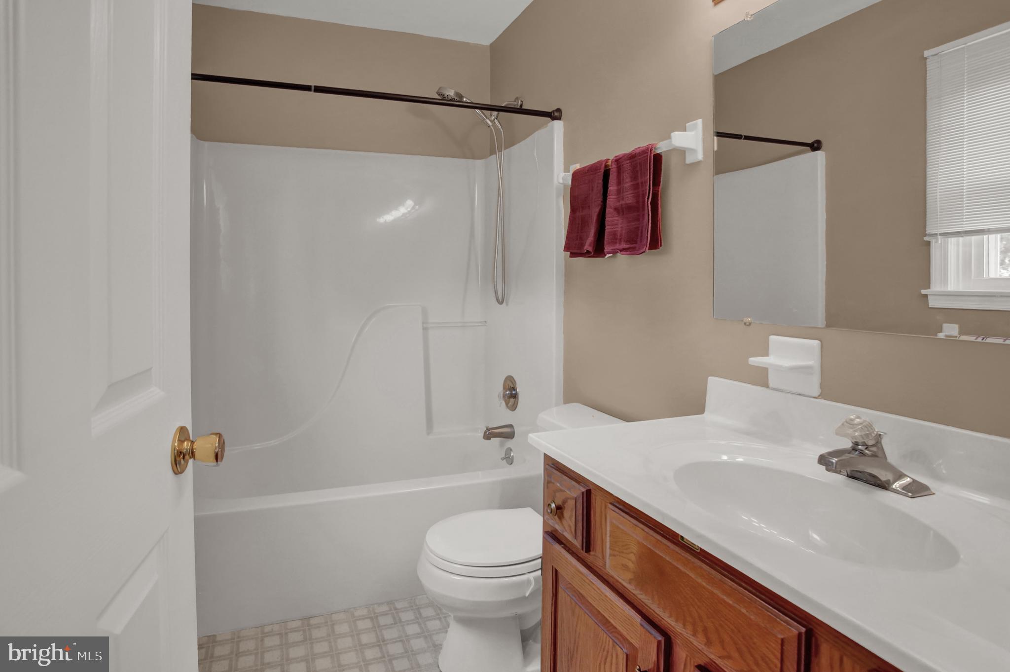6354 Bennington Road Mechanicsburg, PA 17050 - Photo 19 of 41 Gallery Image 19