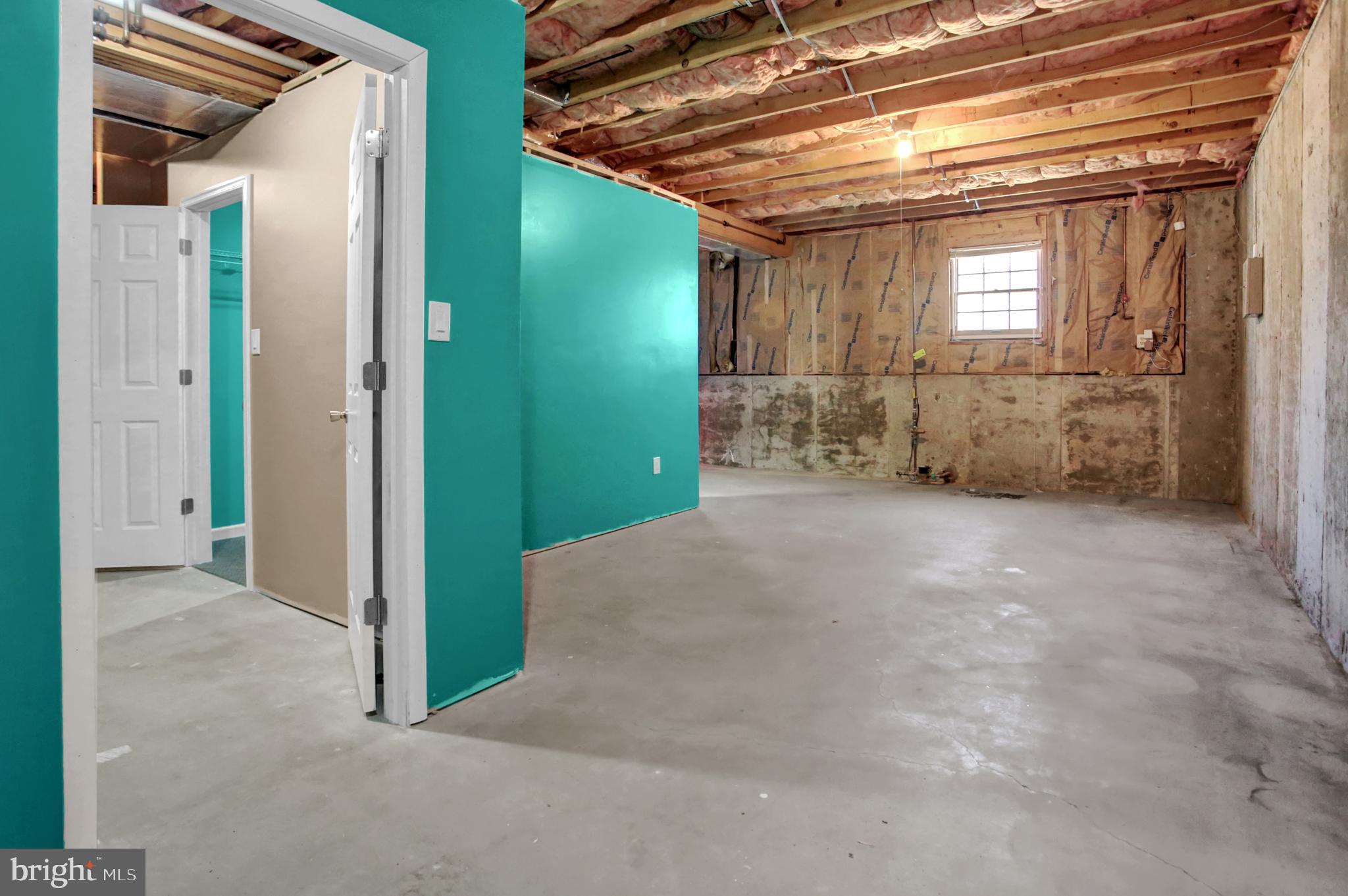 6354 Bennington Road Mechanicsburg, PA 17050 - Photo 30 of 41 Gallery Image 30