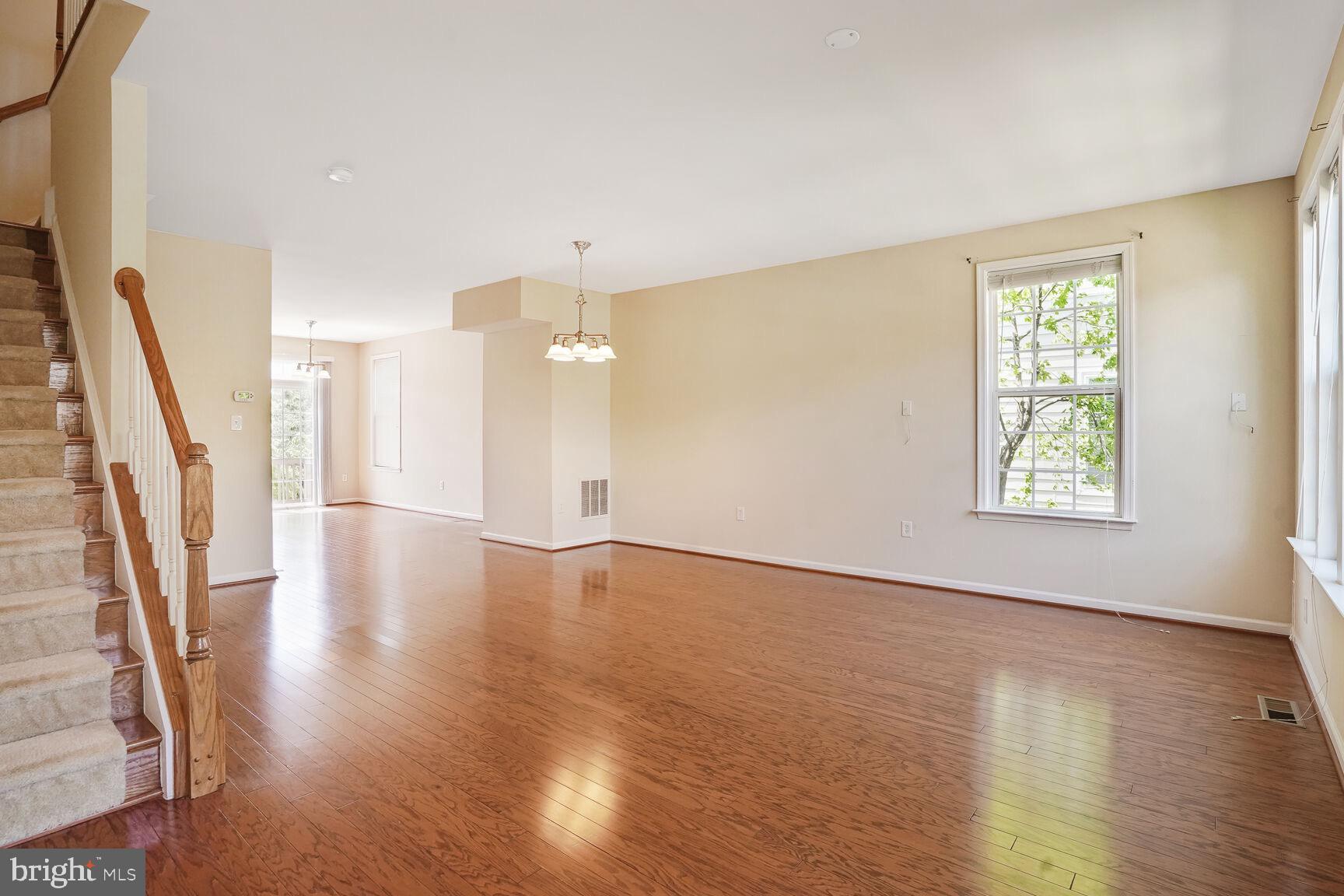 42777 Hay Road Ashburn, VA 20147 - Photo 6 of 21