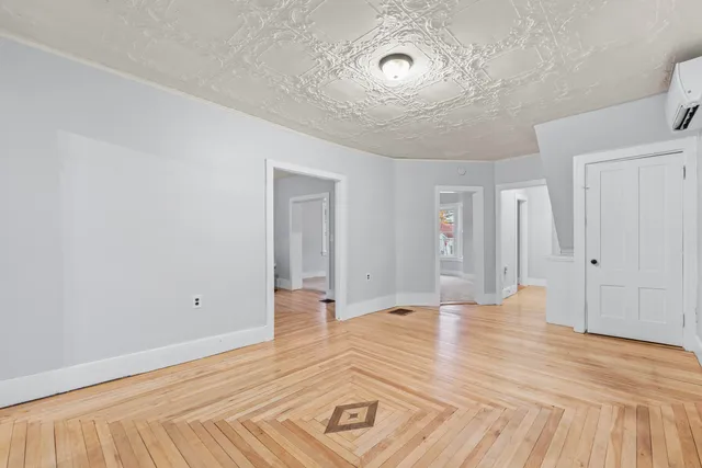 $499,900 | 14 Goddard Street, Lisbon, ME 04252