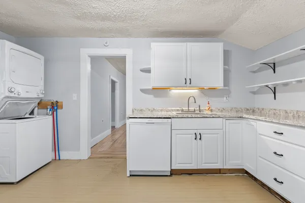 $499,900 | 14 Goddard Street, Lisbon, ME 04252