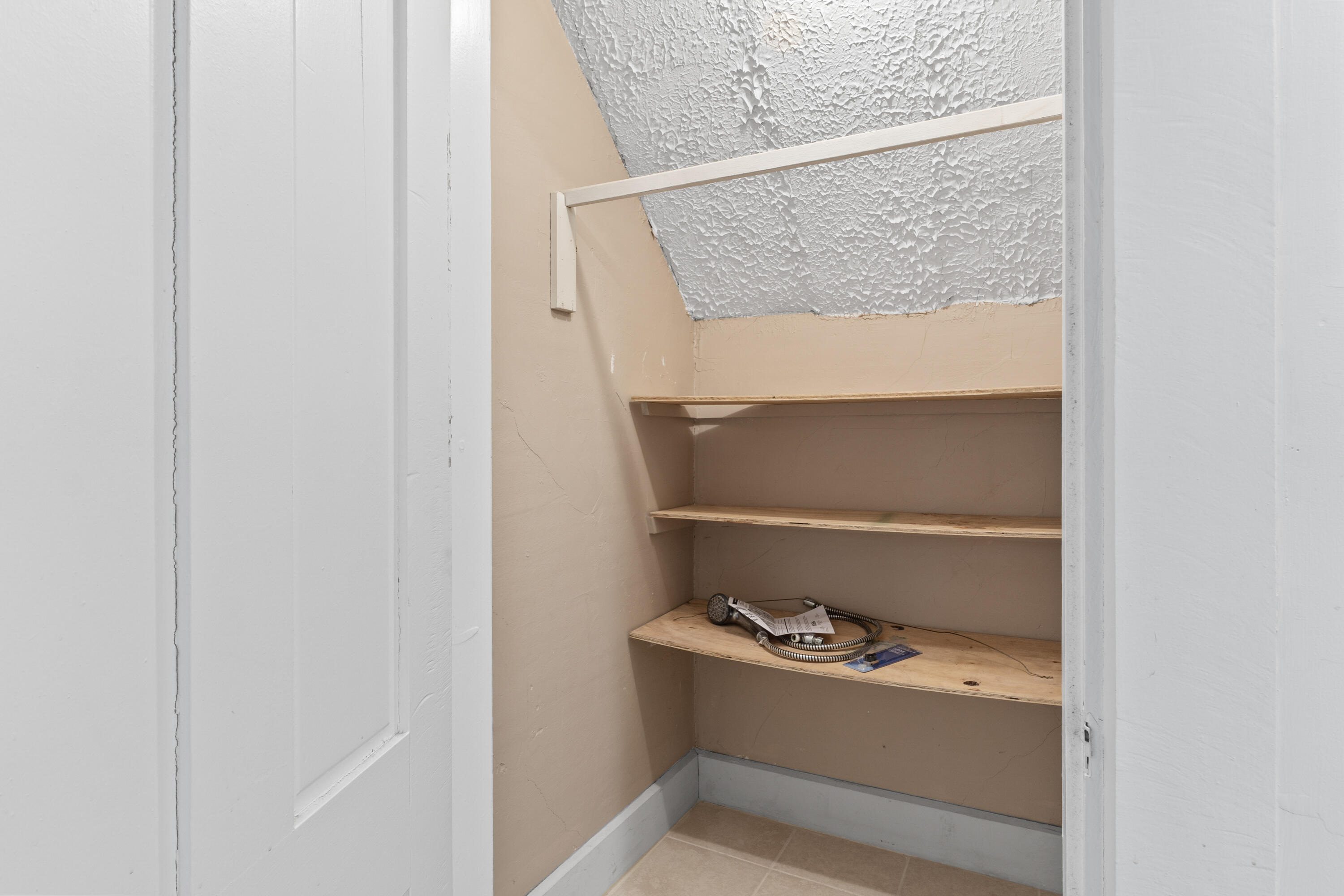 14 Goddard Street Lisbon, ME 04252 - Photo 21 of 87 14A & 14B Goddard St_124