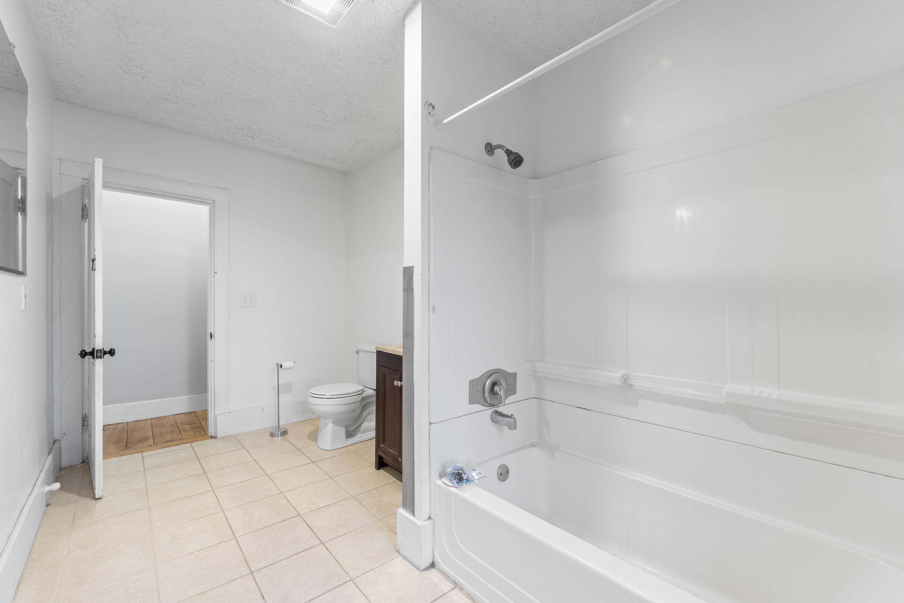 14 Goddard Street Lisbon, ME 04252 - Photo 22 of 87 14A & 14B Goddard St_125