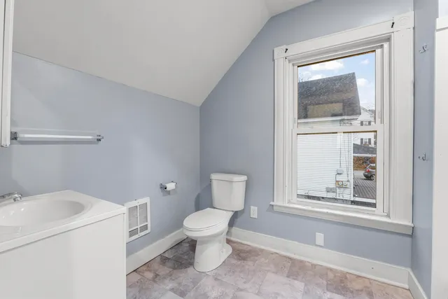 $499,900 | 14 Goddard Street, Lisbon, ME 04252