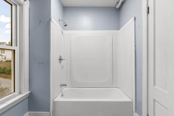 $499,900 | 14 Goddard Street, Lisbon, ME 04252