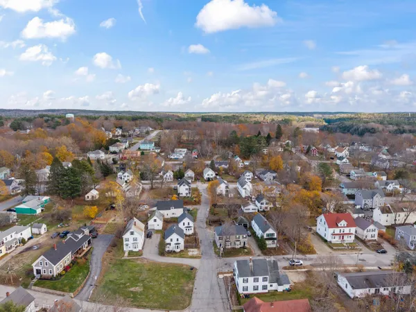 $499,900 | 14 Goddard Street, Lisbon, ME 04252