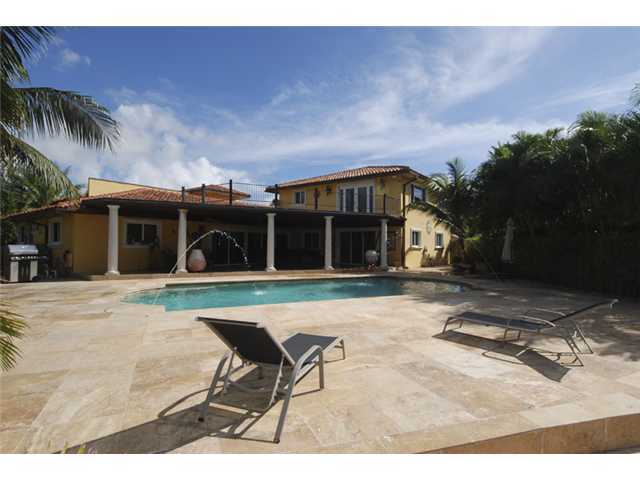 1900 Sharon Street Boca Raton, FL 33486 - Photo 15 of 21 a view of a house with backyard and sitting area