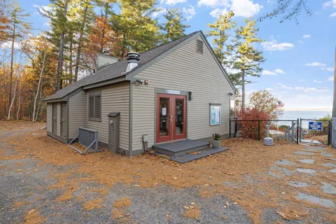 $750,000 | 2696 Lake Shore Road, Unit 91, Gilford, NH 03249