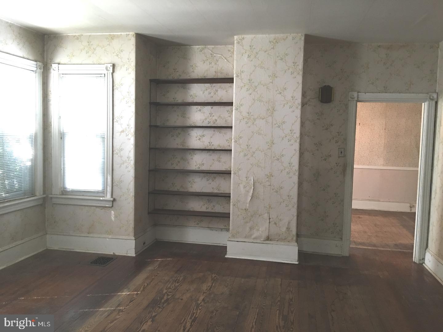 125 Spring Garden Street Riverside, NJ 08075 - Photo 5 of 9