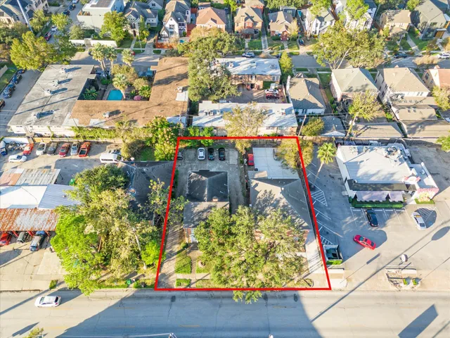 $800,000 | 1842 West Alabama Street, Houston, TX 77098