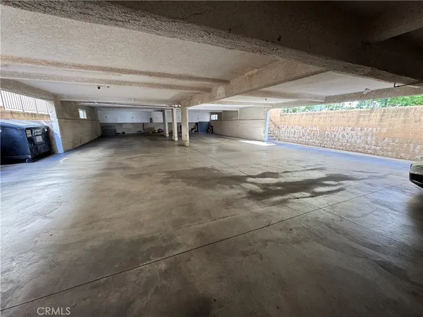 $2,350 | 1236 West 8th Street, Unit 8, San Pedro, CA 90731