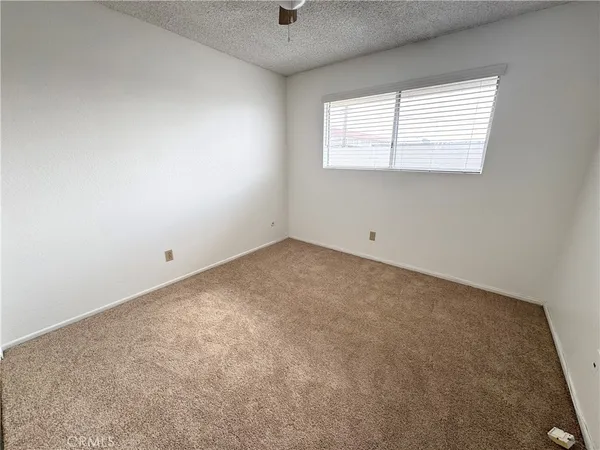 $2,350 | 1236 West 8th Street, Unit 8, San Pedro, CA 90731