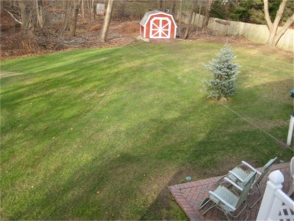 27 Berkeley Road Framingham, MA 01701 - Photo 18 of 23 Gallery Image 18